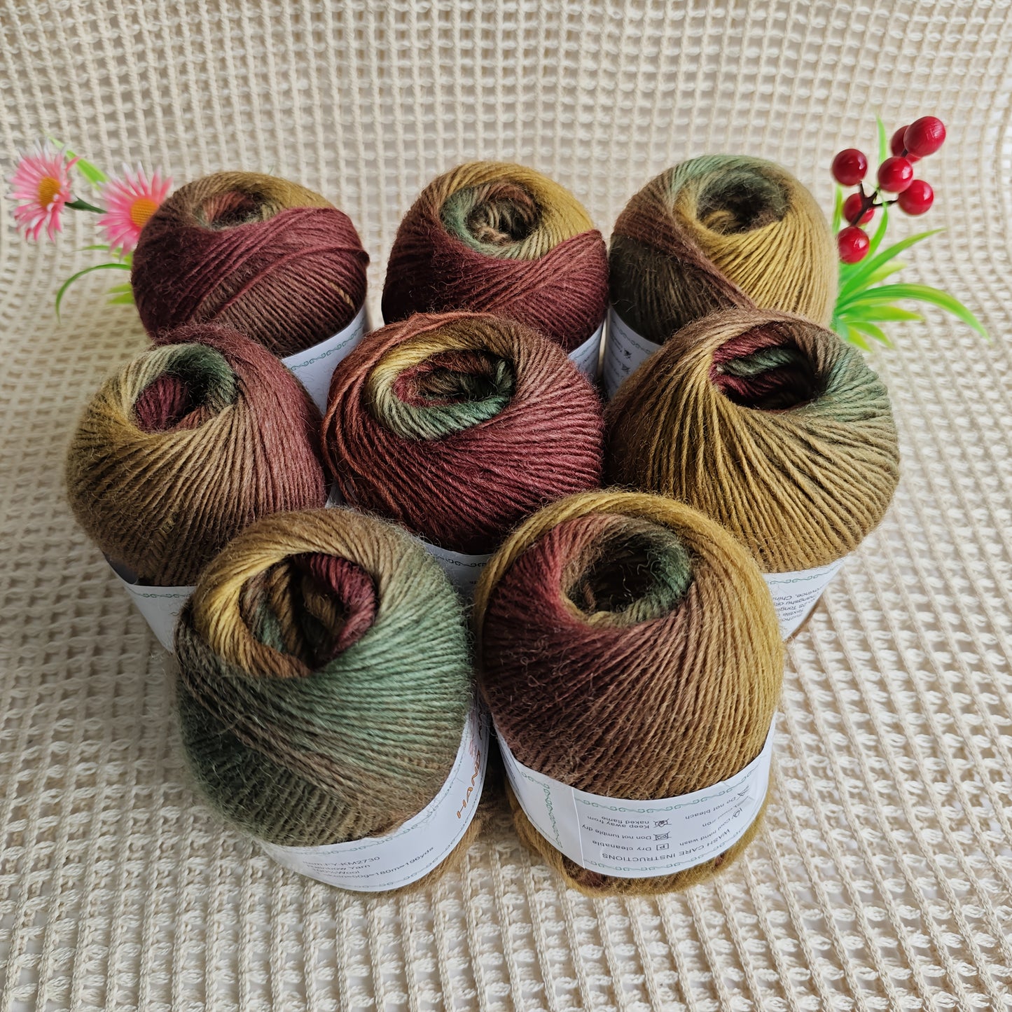 Australian Wool Self Striping Tie Dye Yarn for DIY Shawls
