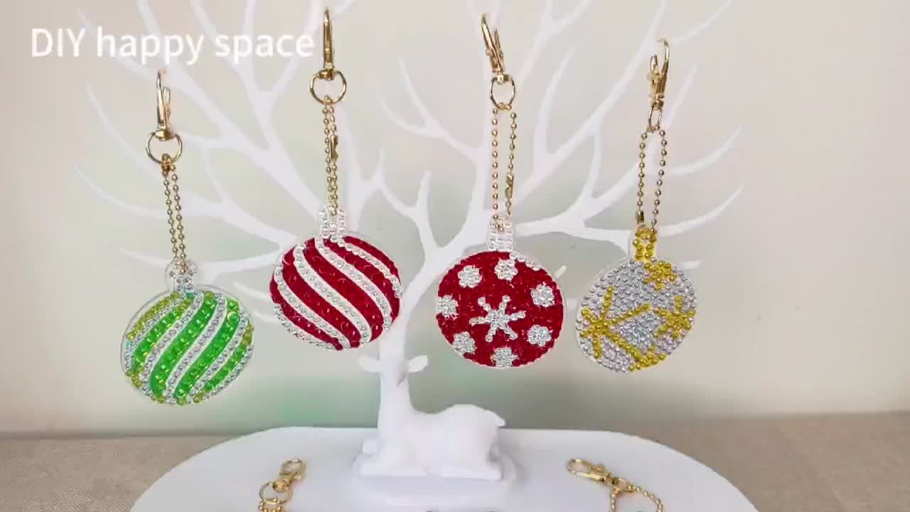 Christmas Diamond Painting Keychain Kit Tree Design 24pcs